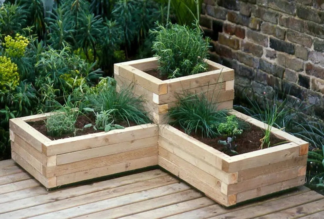 Consejos para hacer una jardinera de madera.